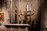 Autel et  croix